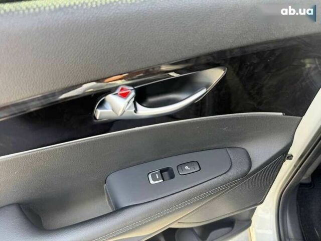 Кіа Соренто, об'ємом двигуна 2 л та пробігом 175 тис. км за 21500 $, фото 23 на Automoto.ua