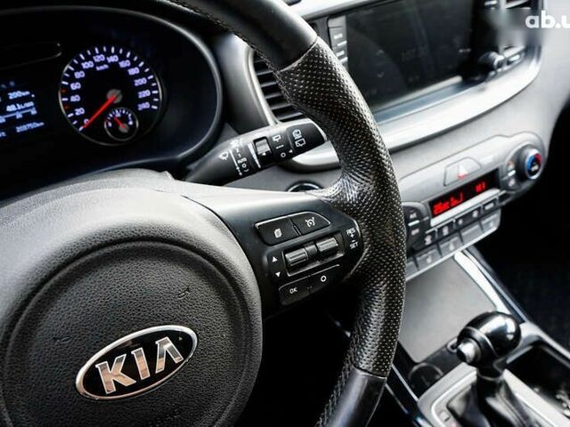 Киа Соренто, объемом двигателя 2.2 л и пробегом 204 тыс. км за 17999 $, фото 22 на Automoto.ua