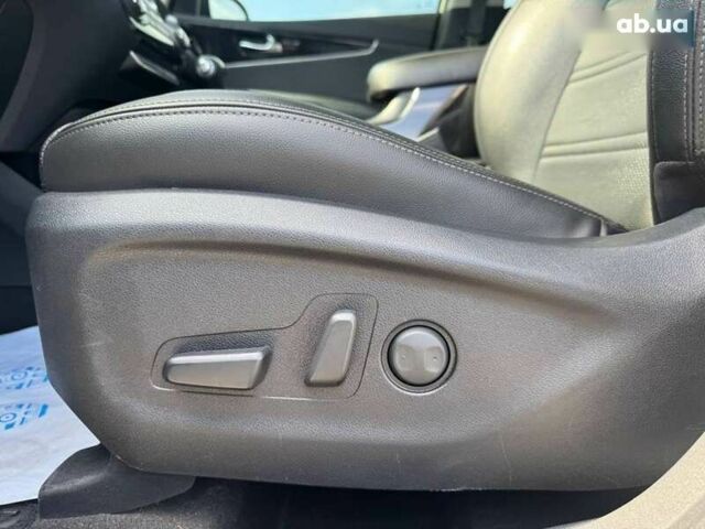 Кіа Соренто, об'ємом двигуна 2 л та пробігом 175 тис. км за 21500 $, фото 21 на Automoto.ua