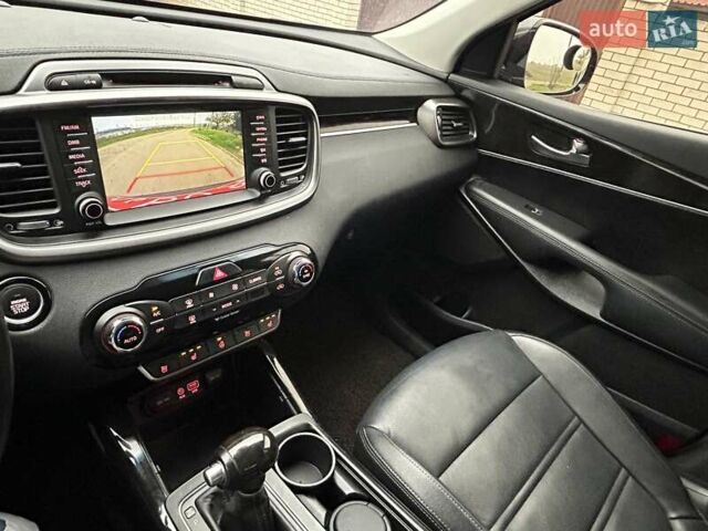 Киа Соренто, объемом двигателя 2 л и пробегом 190 тыс. км за 17999 $, фото 17 на Automoto.ua