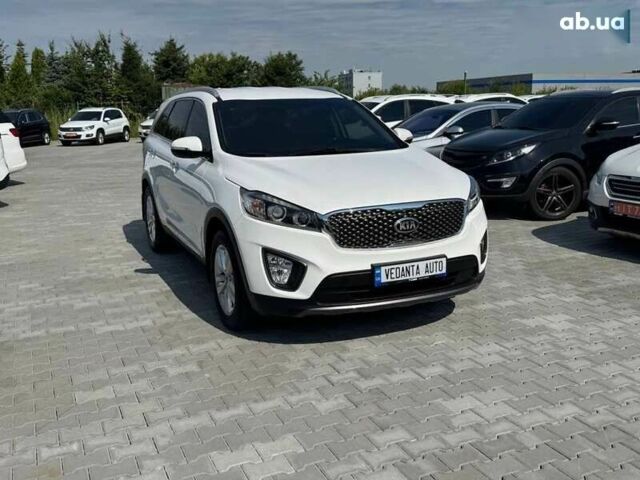 Кіа Соренто, об'ємом двигуна 2 л та пробігом 175 тис. км за 21500 $, фото 3 на Automoto.ua