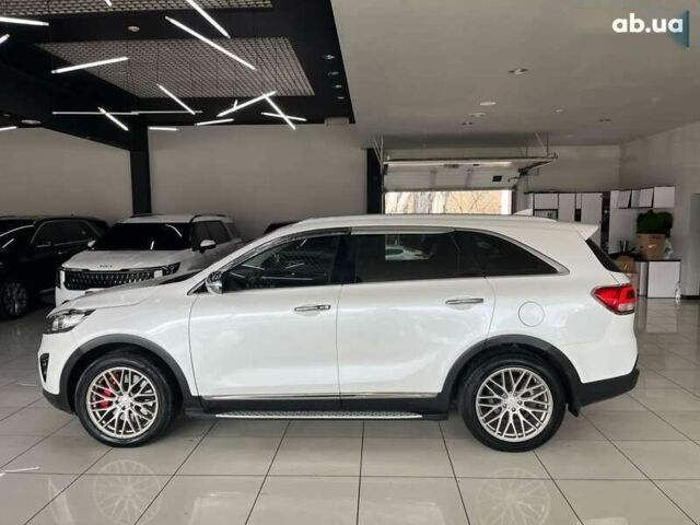Киа Соренто, объемом двигателя 2.2 л и пробегом 250 тыс. км за 19000 $, фото 6 на Automoto.ua