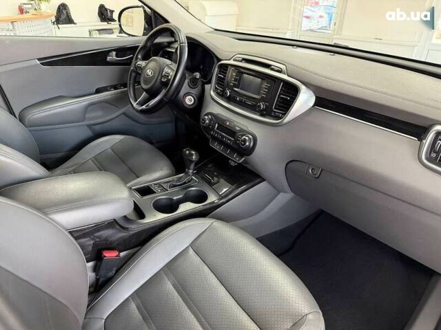 Киа Соренто, объемом двигателя 2 л и пробегом 168 тыс. км за 14990 $, фото 28 на Automoto.ua
