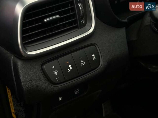 Киа Соренто, объемом двигателя 2 л и пробегом 132 тыс. км за 17500 $, фото 11 на Automoto.ua