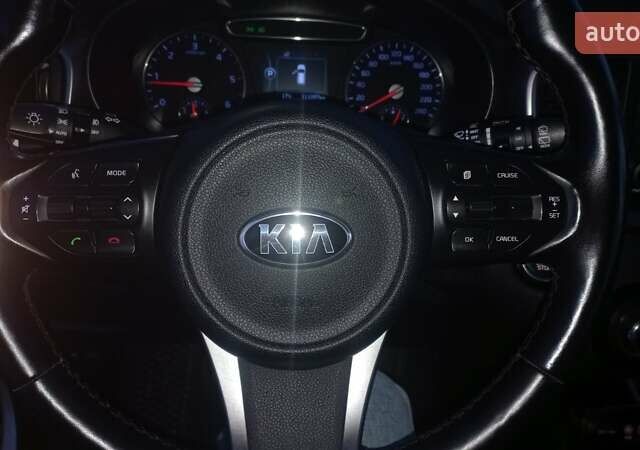 Кіа Соренто, об'ємом двигуна 2.2 л та пробігом 111 тис. км за 22100 $, фото 10 на Automoto.ua