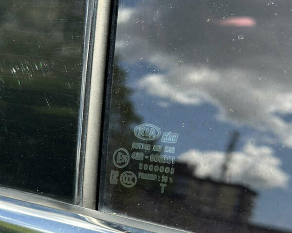 Киа Соренто, объемом двигателя 2 л и пробегом 208 тыс. км за 19500 $, фото 18 на Automoto.ua