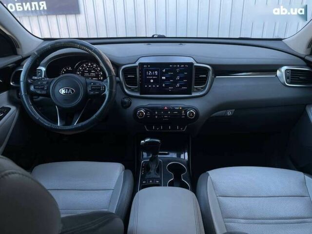 Киа Соренто, объемом двигателя 3.3 л и пробегом 217 тыс. км за 13199 $, фото 28 на Automoto.ua