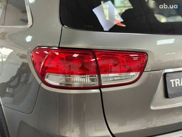 Киа Соренто, объемом двигателя 2 л и пробегом 168 тыс. км за 14990 $, фото 9 на Automoto.ua