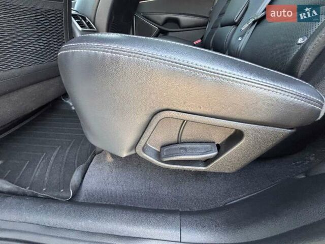 Киа Соренто, объемом двигателя 0 л и пробегом 105 тыс. км за 16500 $, фото 6 на Automoto.ua