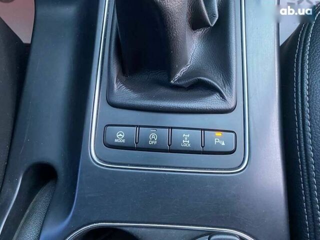 Киа Соренто, объемом двигателя 2.2 л и пробегом 257 тыс. км за 16999 $, фото 18 на Automoto.ua