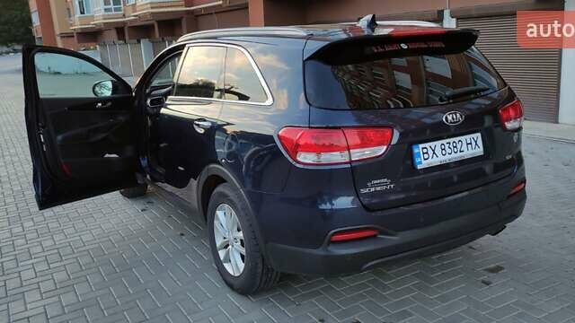 Киа Соренто, объемом двигателя 2.36 л и пробегом 144 тыс. км за 13500 $, фото 5 на Automoto.ua