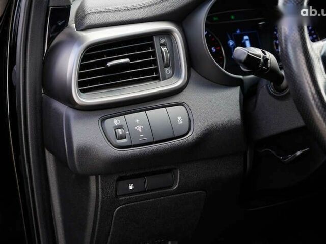 Киа Соренто, объемом двигателя 2.2 л и пробегом 204 тыс. км за 17999 $, фото 14 на Automoto.ua
