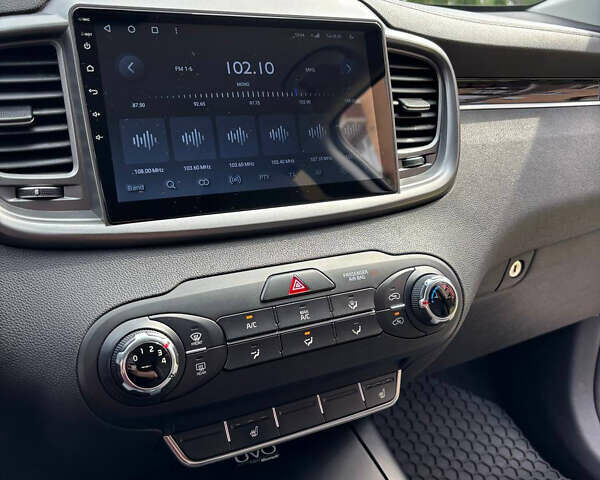 Кіа Соренто, об'ємом двигуна 2.4 л та пробігом 138 тис. км за 14000 $, фото 40 на Automoto.ua