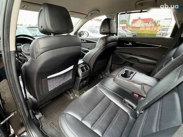 Кіа Соренто, об'ємом двигуна 2.2 л та пробігом 160 тис. км за 21990 $, фото 17 на Automoto.ua