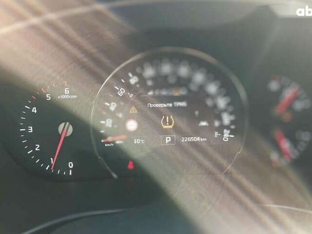 Кіа Соренто, об'ємом двигуна 2 л та пробігом 226 тис. км за 22800 $, фото 15 на Automoto.ua