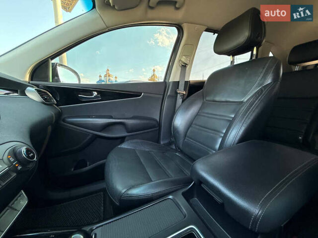 Кіа Соренто, об'ємом двигуна 2.2 л та пробігом 191 тис. км за 19900 $, фото 32 на Automoto.ua