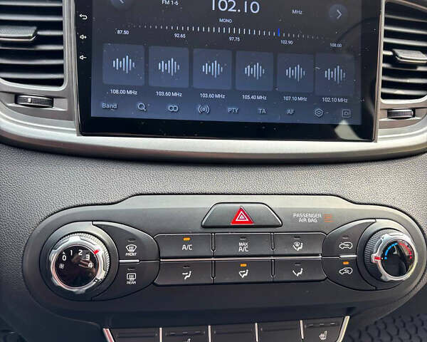 Кіа Соренто, об'ємом двигуна 2.4 л та пробігом 138 тис. км за 14000 $, фото 42 на Automoto.ua