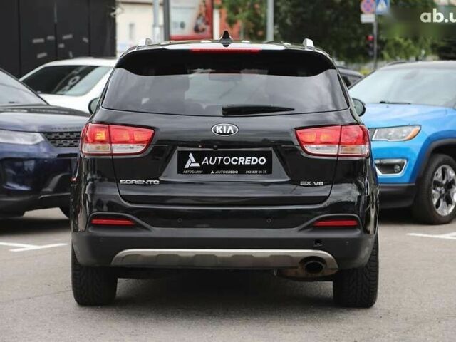 Киа Соренто, объемом двигателя 3.3 л и пробегом 165 тыс. км за 16000 $, фото 4 на Automoto.ua