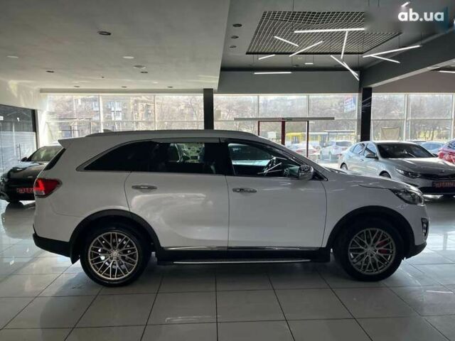 Киа Соренто, объемом двигателя 2.2 л и пробегом 250 тыс. км за 19000 $, фото 7 на Automoto.ua