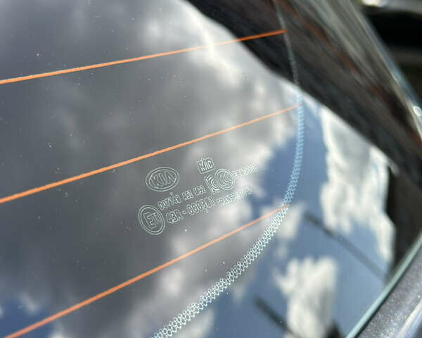Киа Соренто, объемом двигателя 2 л и пробегом 208 тыс. км за 19500 $, фото 16 на Automoto.ua