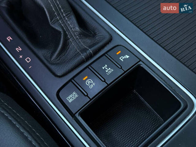 Кіа Соренто, об'ємом двигуна 2.2 л та пробігом 191 тис. км за 19900 $, фото 30 на Automoto.ua