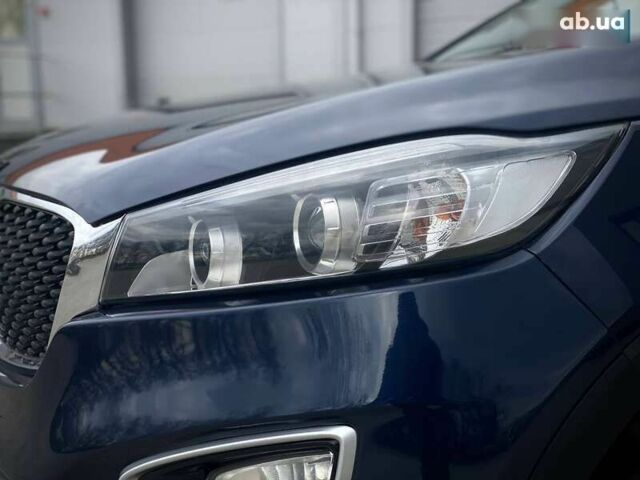 Киа Соренто, объемом двигателя 3.3 л и пробегом 198 тыс. км за 12800 $, фото 1 на Automoto.ua