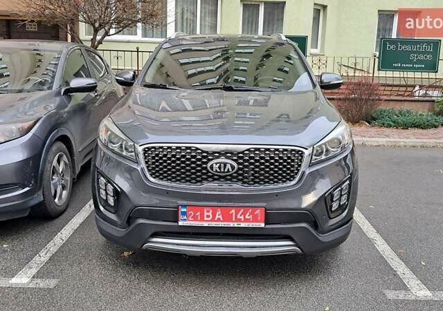 Кіа Соренто, об'ємом двигуна 2.2 л та пробігом 185 тис. км за 22500 $, фото 5 на Automoto.ua