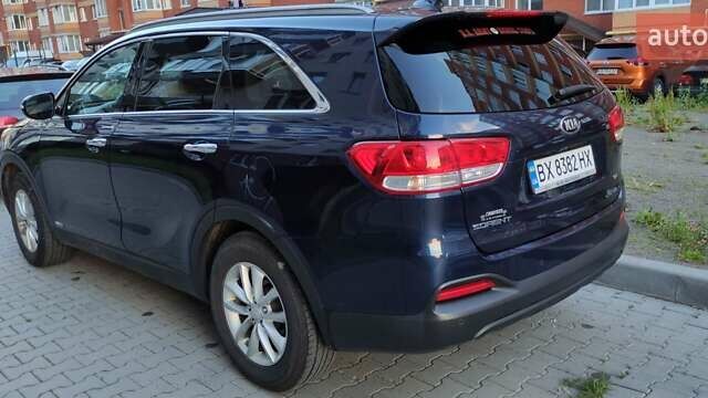 Киа Соренто, объемом двигателя 2.36 л и пробегом 144 тыс. км за 13500 $, фото 4 на Automoto.ua