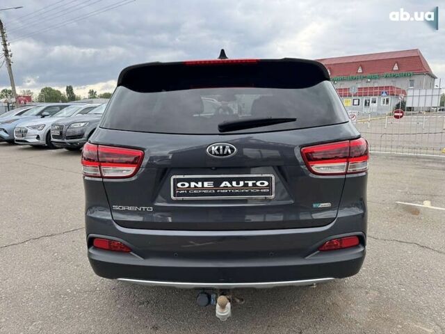 Киа Соренто, объемом двигателя 2.2 л и пробегом 289 тыс. км за 19990 $, фото 6 на Automoto.ua