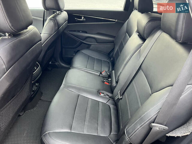 Киа Соренто 2016 в Трускавце на Automoto.ua Киа Соренто, объемом двигателя 0 л и пробегом 225 тыс. км за 23000 $, фото 16 на Automoto.ua