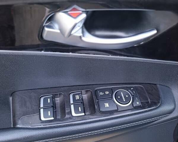 Киа Соренто, объемом двигателя 3.3 л и пробегом 210 тыс. км за 17500 $, фото 23 на Automoto.ua