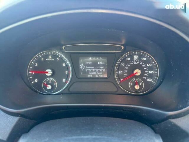 Киа Соренто, объемом двигателя 2.4 л и пробегом 205 тыс. км за 10700 $, фото 9 на Automoto.ua