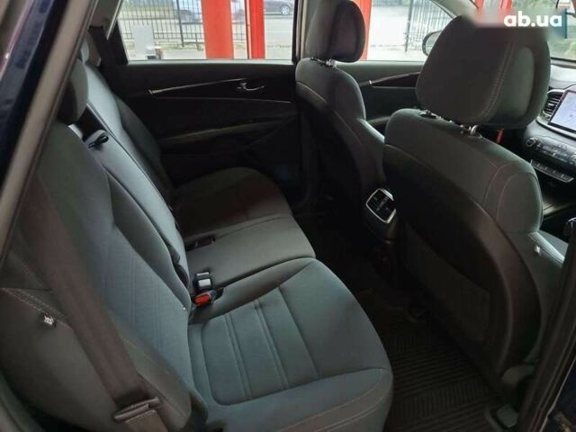 Киа Соренто, объемом двигателя 2.4 л и пробегом 151 тыс. км за 16200 $, фото 27 на Automoto.ua