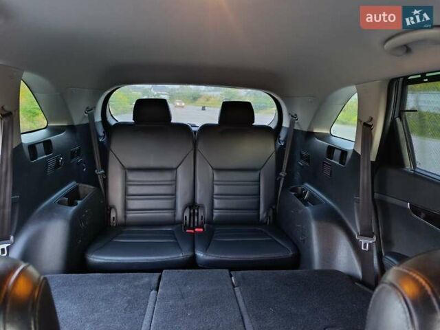 Киа Соренто, объемом двигателя 3.3 л и пробегом 210 тыс. км за 17500 $, фото 11 на Automoto.ua