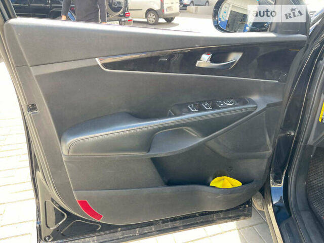 Киа Соренто, объемом двигателя 3.3 л и пробегом 205 тыс. км за 14490 $, фото 26 на Automoto.ua