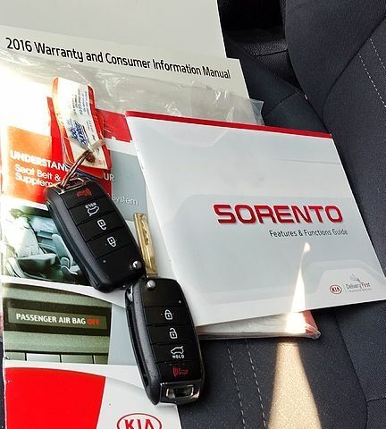 Киа Соренто, объемом двигателя 2.4 л и пробегом 104 тыс. км за 16700 $, фото 4 на Automoto.ua