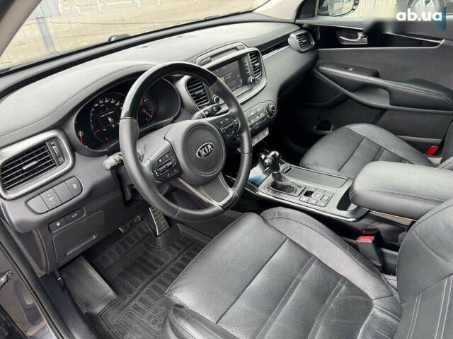 Киа Соренто, объемом двигателя 2.2 л и пробегом 289 тыс. км за 19990 $, фото 13 на Automoto.ua