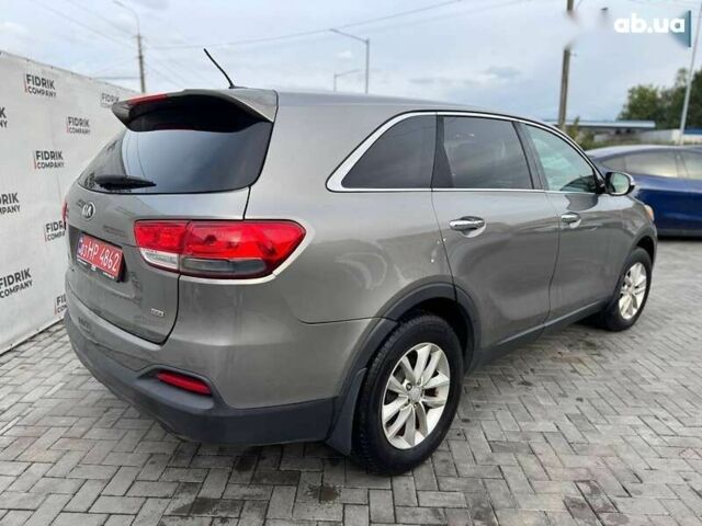 Киа Соренто, объемом двигателя 2.4 л и пробегом 216 тыс. км за 10900 $, фото 2 на Automoto.ua