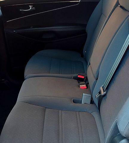 Киа Соренто, объемом двигателя 2.4 л и пробегом 104 тыс. км за 16700 $, фото 7 на Automoto.ua