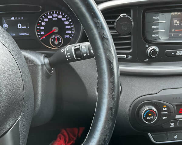 Кіа Соренто, об'ємом двигуна 2.2 л та пробігом 110 тис. км за 24500 $, фото 45 на Automoto.ua