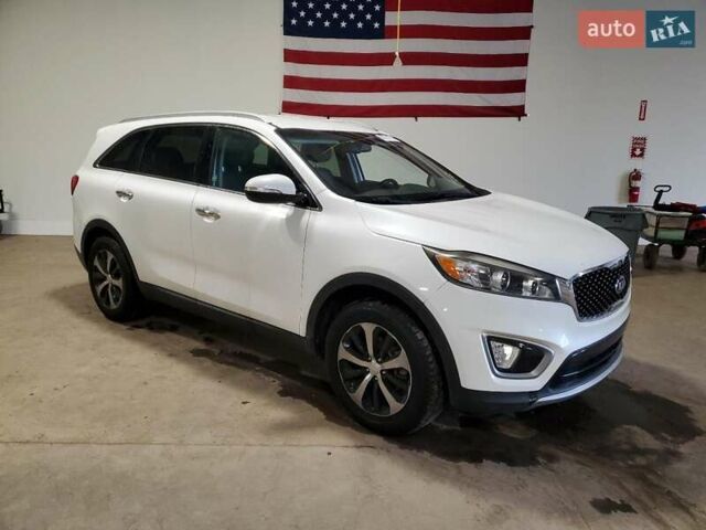 Киа Соренто, объемом двигателя 2 л и пробегом 98 тыс. км за 2000 $, фото 4 на Automoto.ua