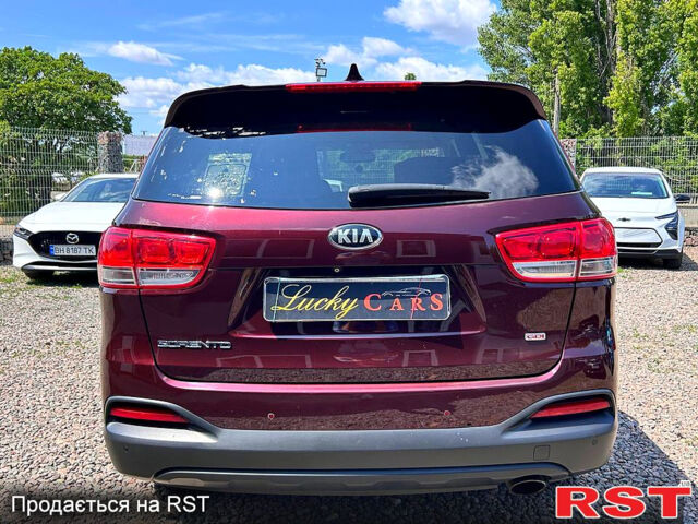 Киа Соренто, объемом двигателя 2.4 л и пробегом 112 тыс. км за 16200 $, фото 5 на Automoto.ua