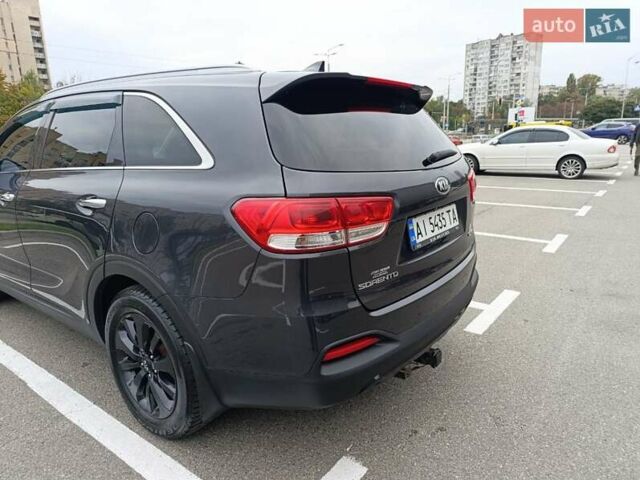 Киа Соренто, объемом двигателя 3.3 л и пробегом 210 тыс. км за 17500 $, фото 2 на Automoto.ua