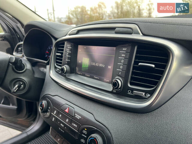 Киа Соренто 2016 в Трускавце на Automoto.ua Киа Соренто, объемом двигателя 0 л и пробегом 225 тыс. км за 23000 $, фото 20 на Automoto.ua