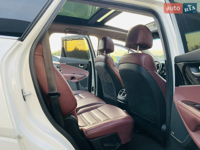 Киа Соренто, объемом двигателя 3.3 л и пробегом 163 тыс. км за 19900 $, фото 25 на Automoto.ua
