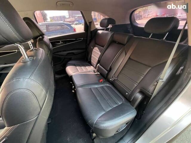 Киа Соренто, объемом двигателя 2.2 л и пробегом 166 тыс. км за 22000 $, фото 10 на Automoto.ua