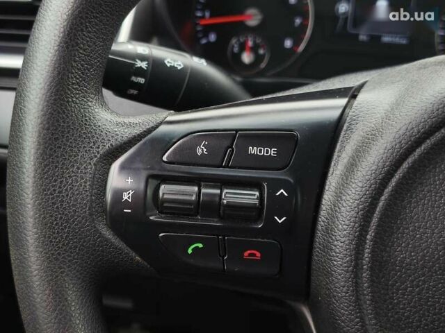 Кіа Соренто, об'ємом двигуна 2.4 л та пробігом 141 тис. км за 14700 $, фото 18 на Automoto.ua