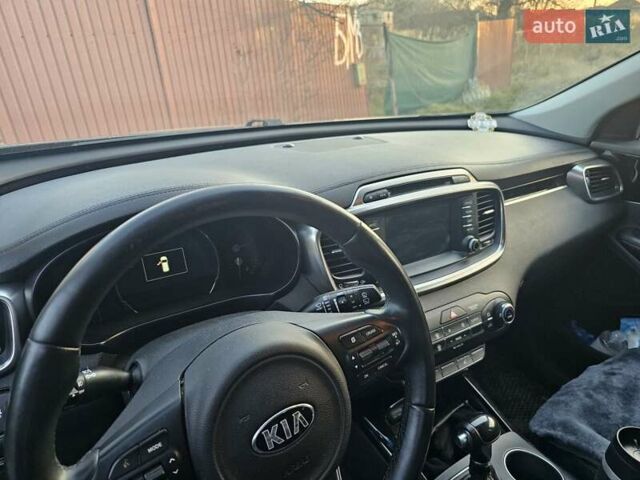 Кіа Соренто, об'ємом двигуна 3.3 л та пробігом 172 тис. км за 18500 $, фото 13 на Automoto.ua