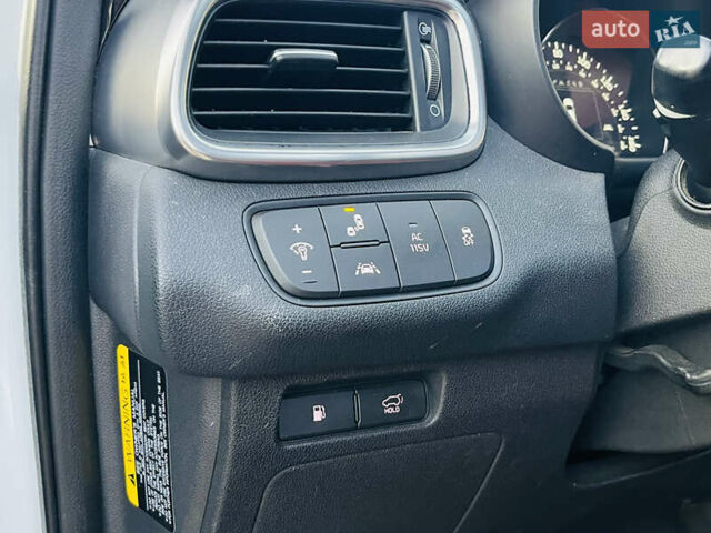 Киа Соренто, объемом двигателя 3.3 л и пробегом 163 тыс. км за 19900 $, фото 32 на Automoto.ua