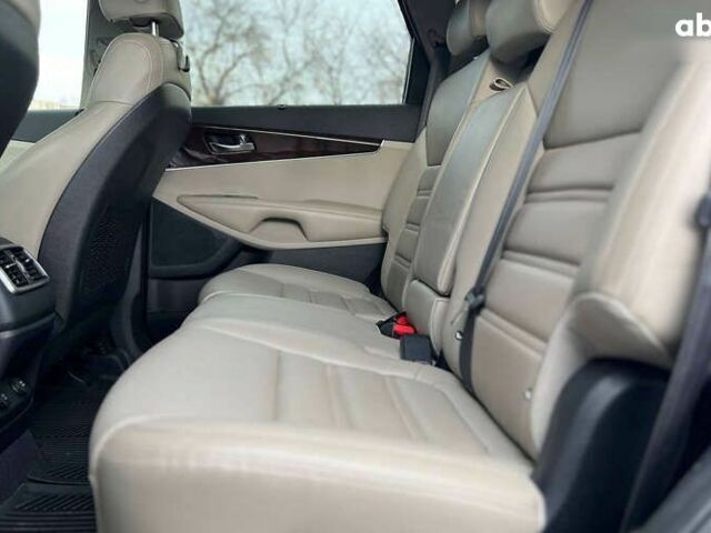 Кіа Соренто, об'ємом двигуна 2 л та пробігом 80 тис. км за 17700 $, фото 18 на Automoto.ua